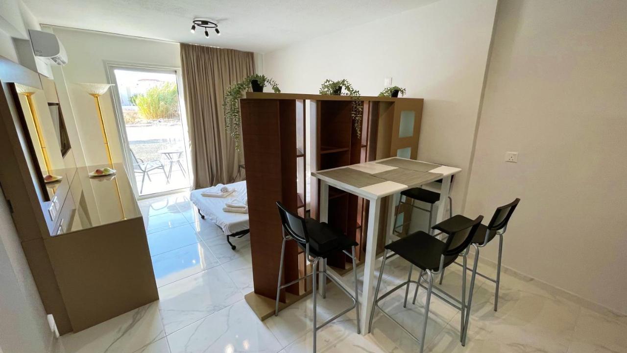 Fotoxenia Luxury Apts パラリムニ エクステリア 写真